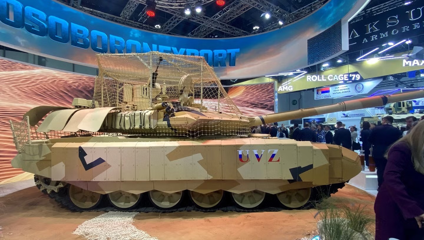 Exhibition T-90MS from IDEX 2025 Deployed to Ukraine Battlefield after Cosmetic Repaint, Says Manufacturer