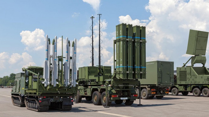 Ukraine and Diehl Defence Collaborate to Enhance Air Defense with IRIS-T Systems