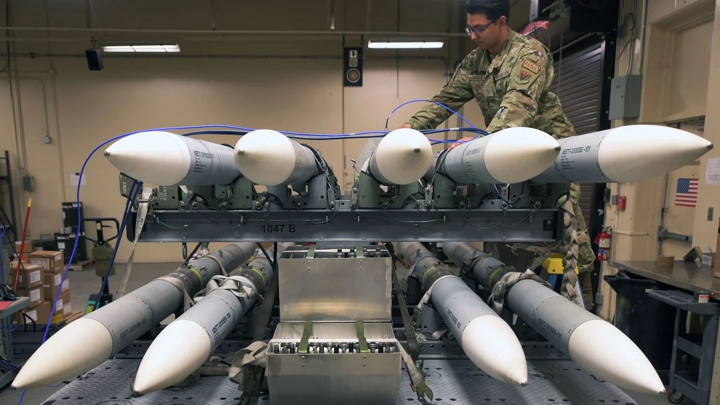 US Approves $292 Million Sale of AIM-120C-8 AMRAAM Missiles to South Korea