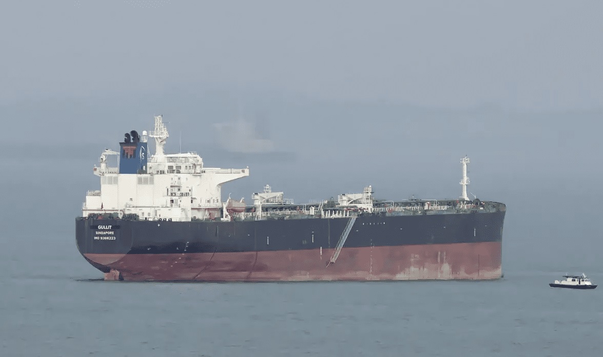 U.S Chases New Four Russian Oil Tankers, Russia Orders Warships to Intervene