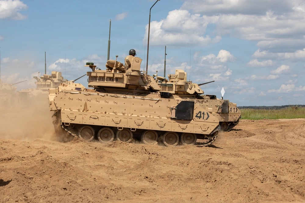 U.S. Soldiers Complete M2A3 and M3A3 Bradley Qualifications at Poland Training Center
