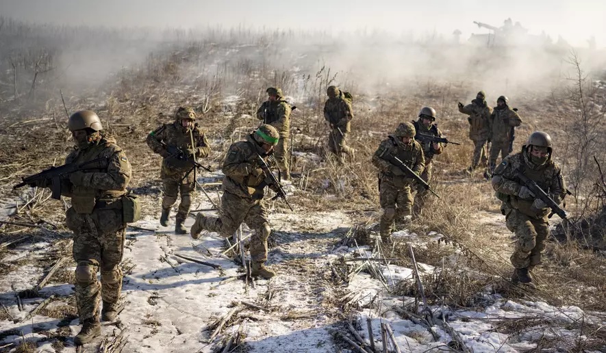 Ukraine's Kursk Offensive: Capturing 909 Russian Troops and Strategic Implications