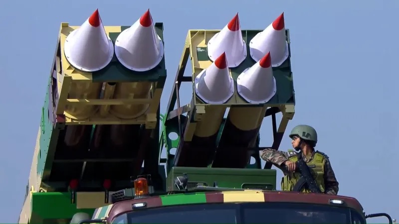 Nibe Limited Successfully Tests Indigenous Suryastra Rockets With 150 km and 300 km Strike Ranges for Indian Army
