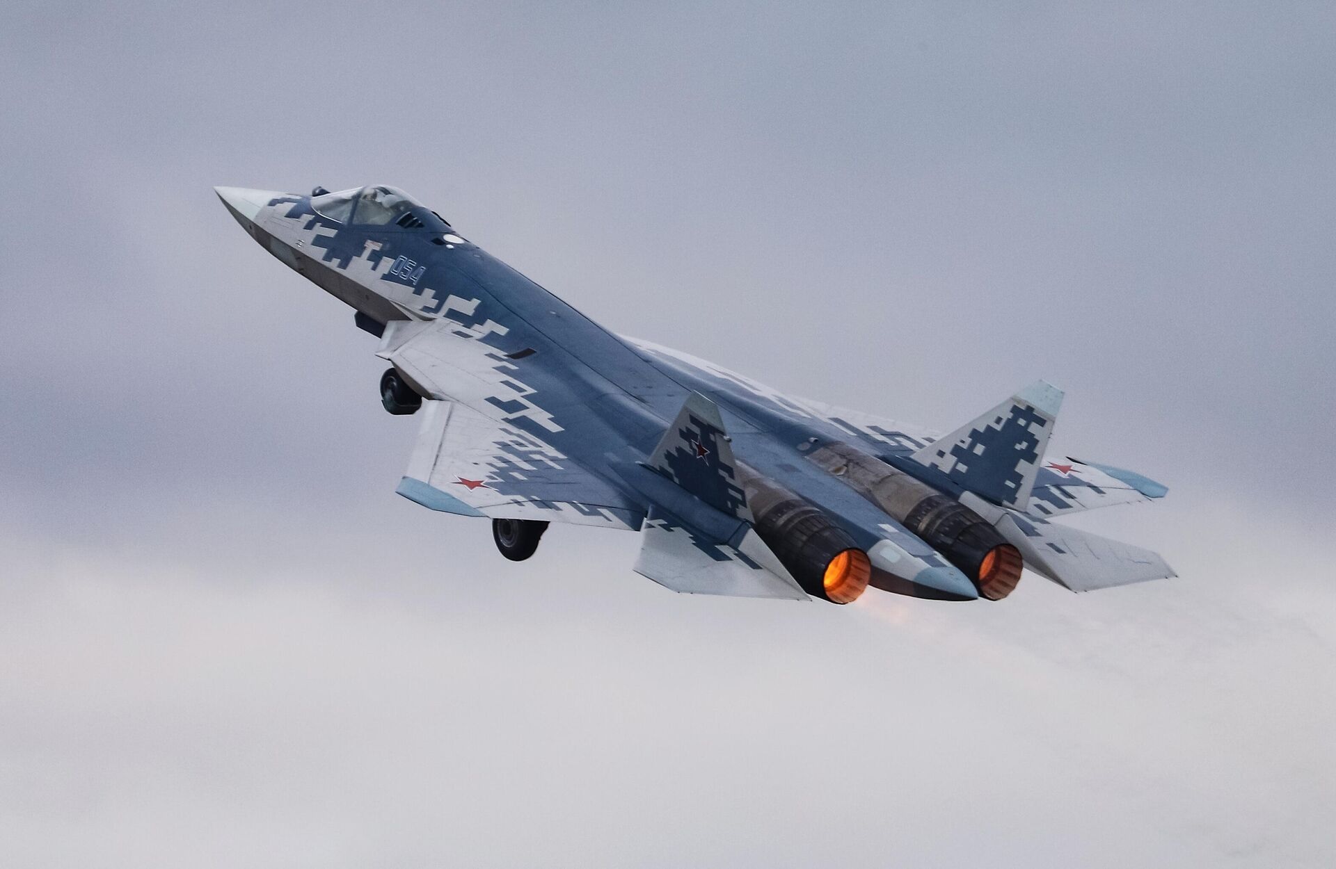 Su-57E Upgrade to Feature Indian Systems in Russia’s New Offer to IAF