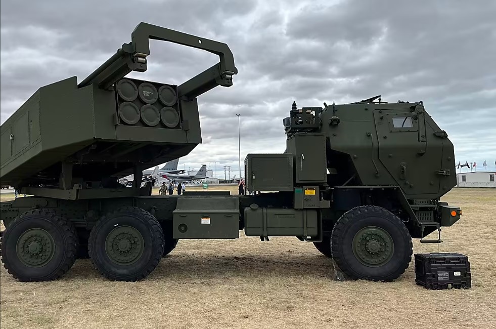 Estonia Bolsters Defense with Delivery of US-Made HIMARS Rocket Launchers