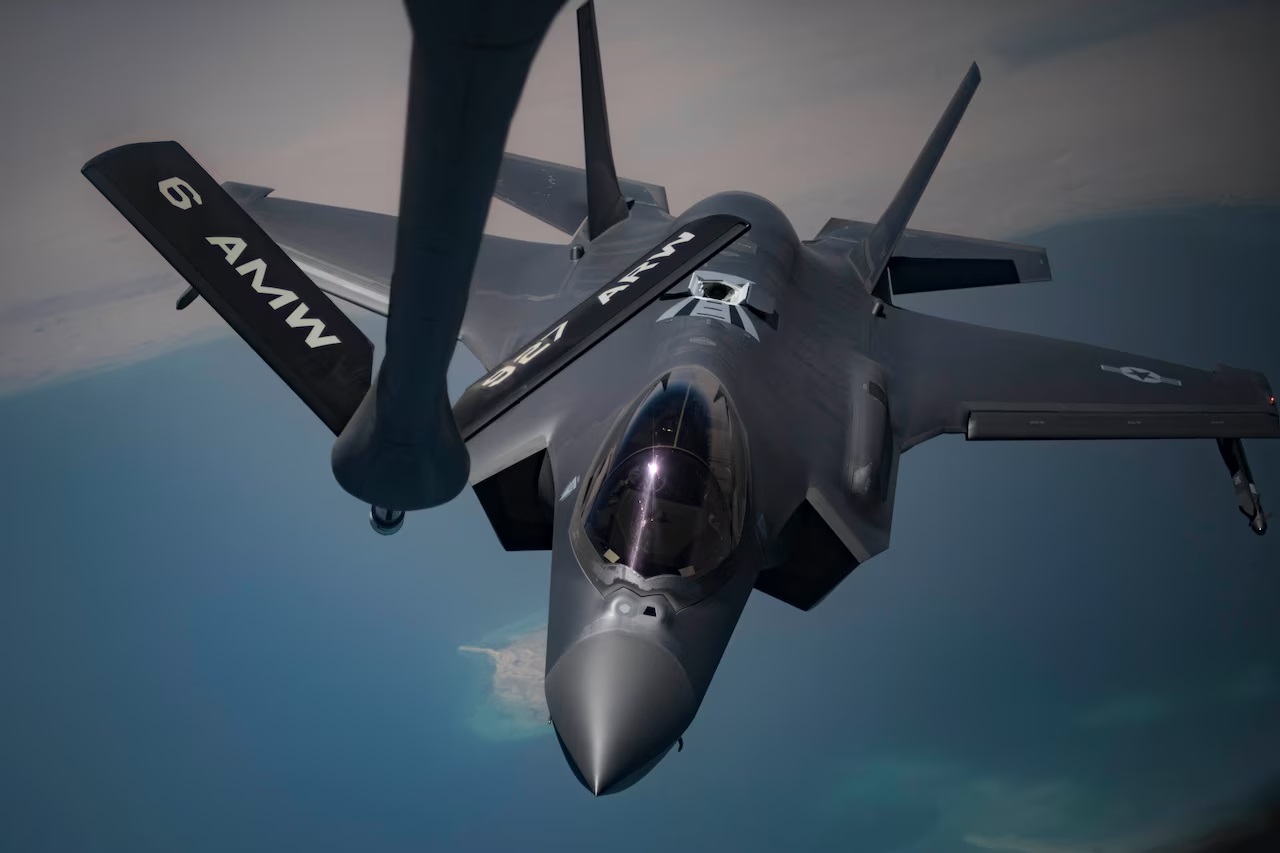 New F-35s Get Green Light for Combat Training Amid Lockheed Payment Withholdings.