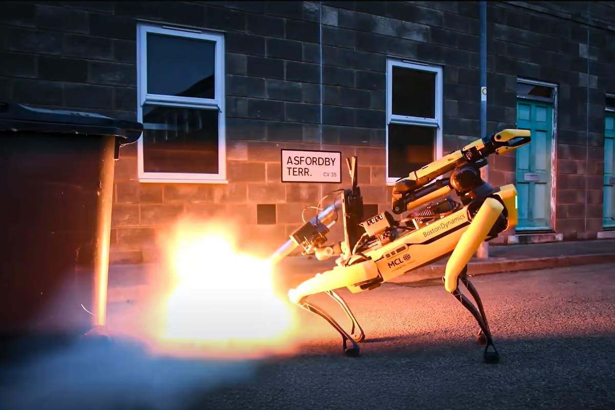 Robot Dogs Transform Bomb Disposal in UK MoD Trials