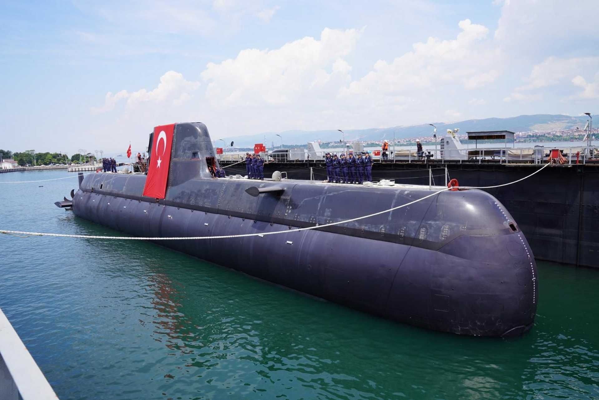 Turkey Launches ' TCG Muratreis ' 3rd Reis-class AIP submarine