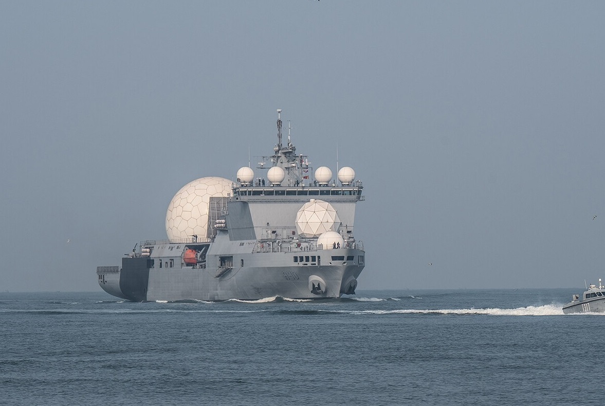 India Deploys Ocean Surveillance Ship INS Dhruv to Monitor Pakistan&rsquo;s Arabian Sea Missile Test Based on Chinese Systems