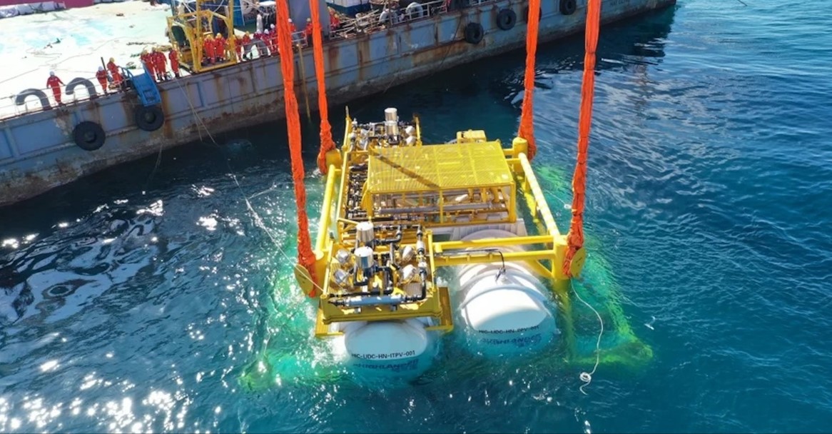 China Tests Deep-Sea Device to Track Ghost Particles in the South China Sea