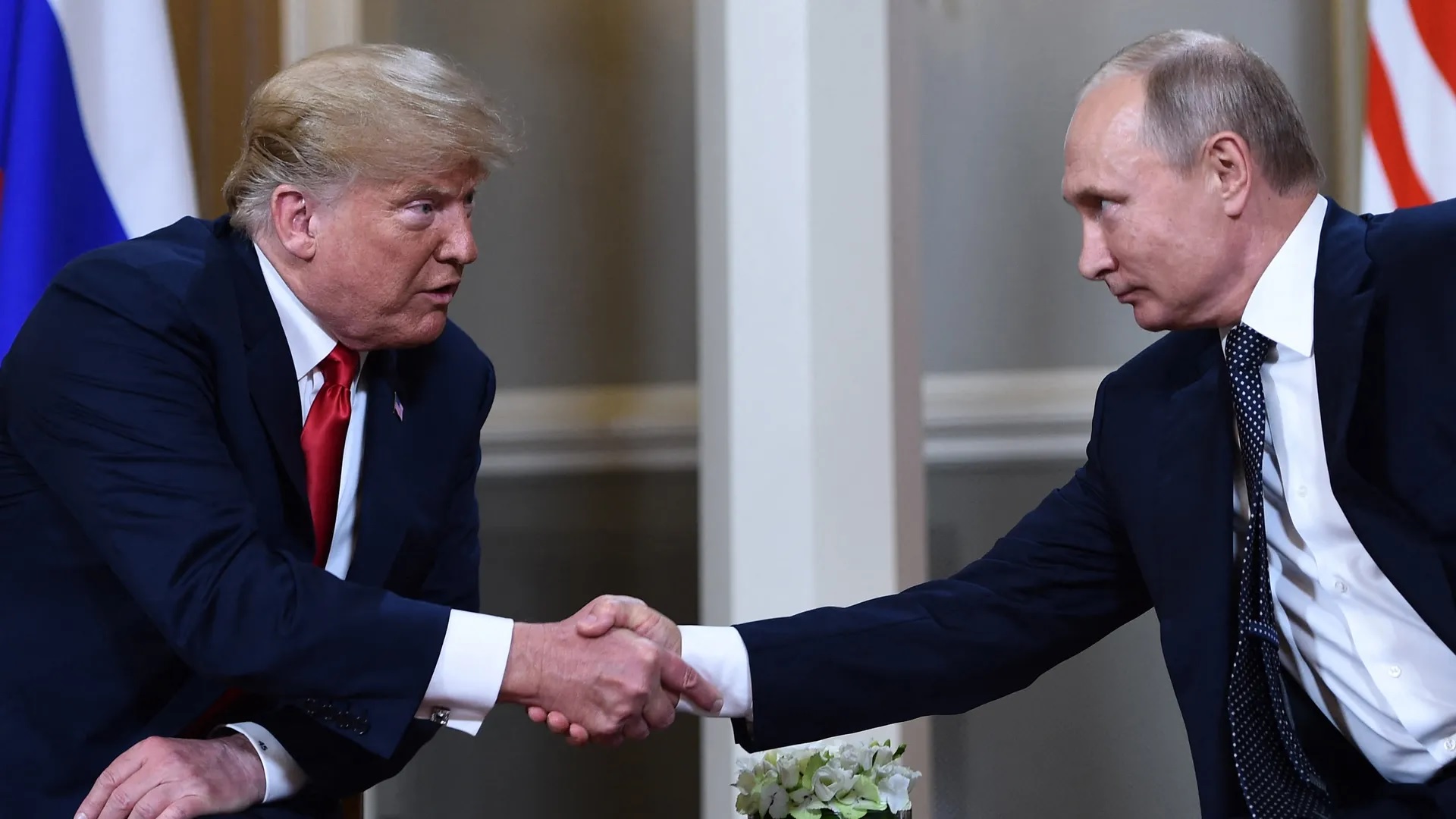 Trump and Putin to Discuss Steps Toward Ending the Ukraine Conflict on Tuesday