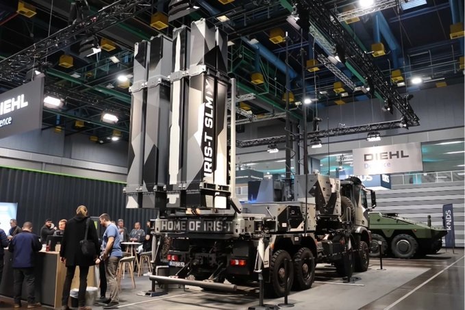 Diehl Defence Launches IRIS-T SLM/X with 100 km SLX Capability at Enforce Tac 2026